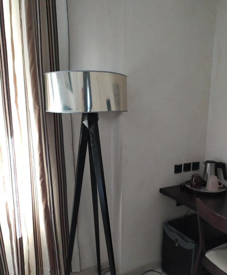 Le Synaya Hotel Sanary-sur-Mer Kültér fotó