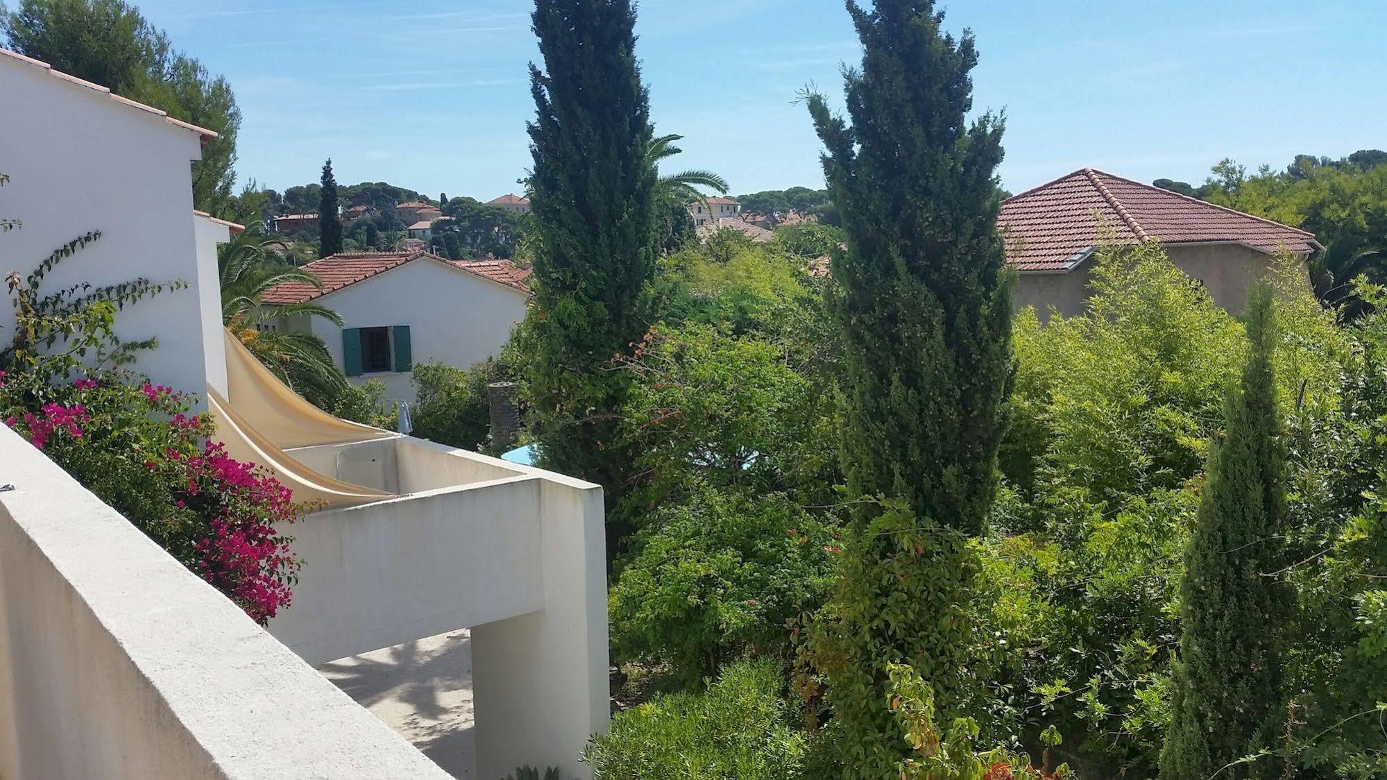 Le Synaya Hotel Sanary-sur-Mer Kültér fotó