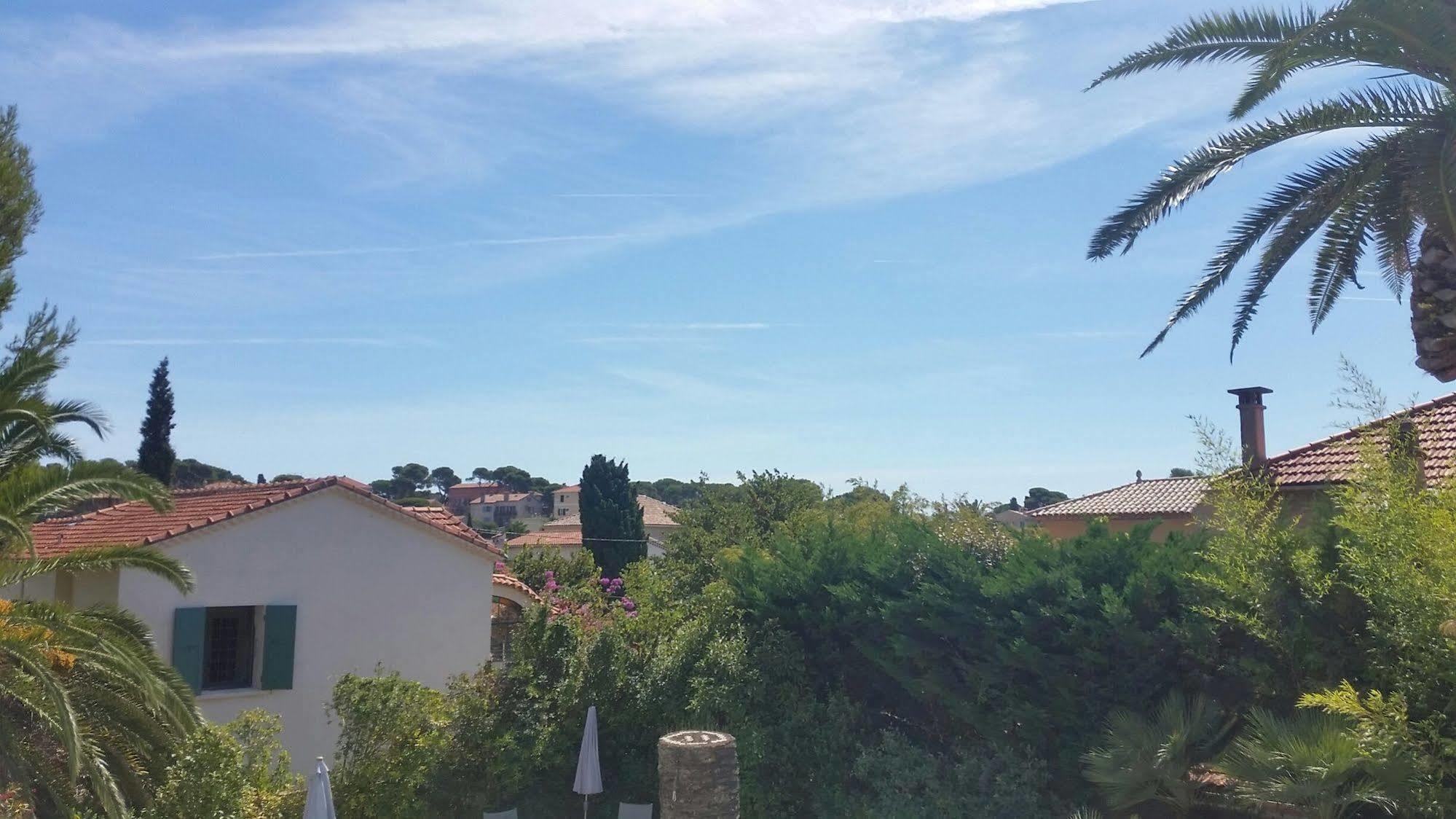 Le Synaya Hotel Sanary-sur-Mer Kültér fotó